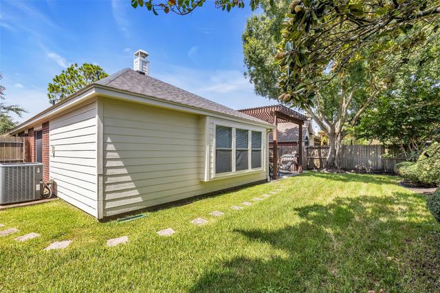 3615 Parkshire Drive, Pearland, TX 77584
