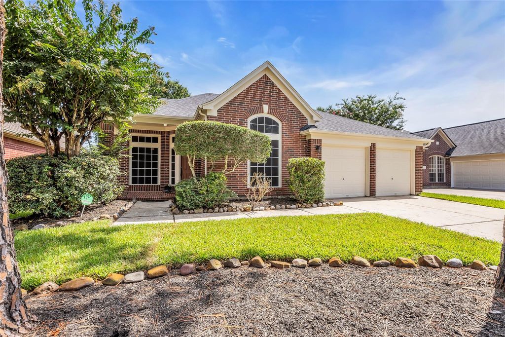 3615 Parkshire Drive, Pearland, TX 77584
