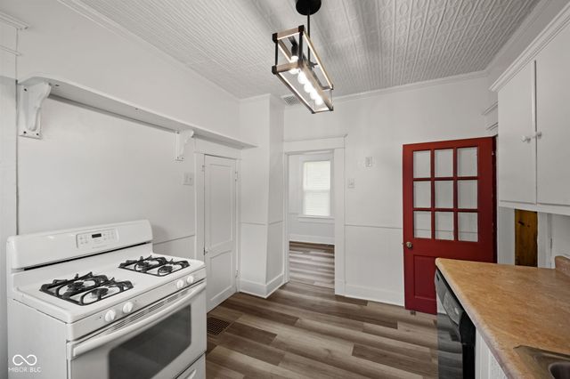 1125 E 8th Street, Anderson, IN 46012