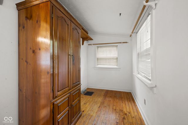 1125 E 8th Street, Anderson, IN 46012