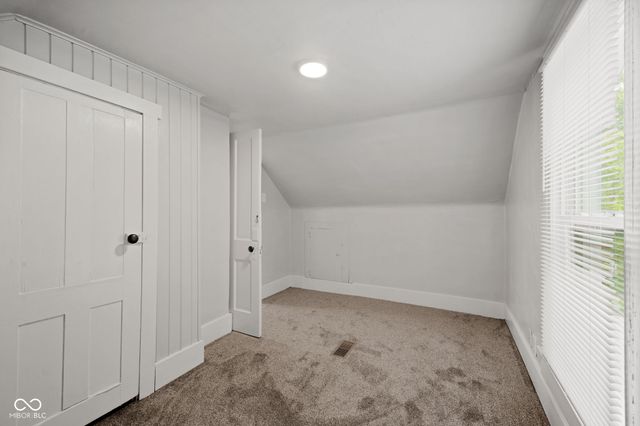 1125 E 8th Street, Anderson, IN 46012
