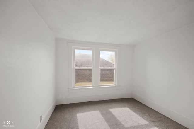 1125 E 8th Street, Anderson, IN 46012