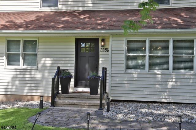 2288 Camplain Rd, Hillsborough Twp., NJ 08844