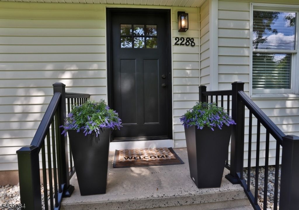 2288 Camplain Rd, Hillsborough Twp., NJ 08844