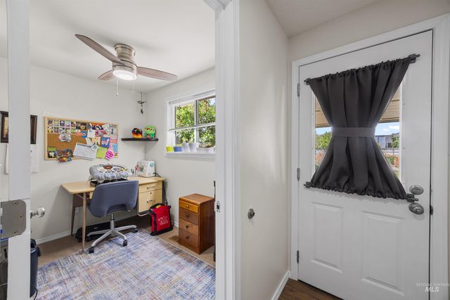 915 S Camas Street, Nampa, ID 83686