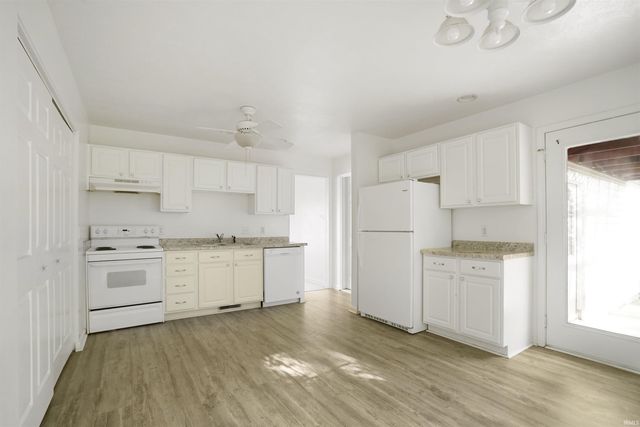 12530 Kenai Drive, Evansville, IN 47725