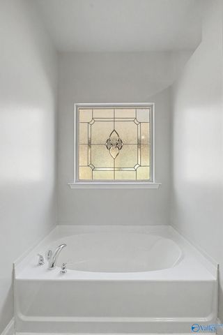 126 Shrewsberry Drive, New Market, AL 35761