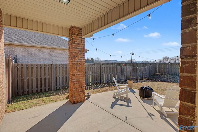 126 Shrewsberry Drive, New Market, AL 35761