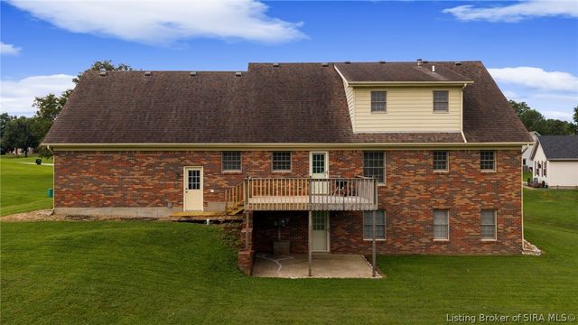 3504 Blockade Drive, Jeffersonville, IN 47130