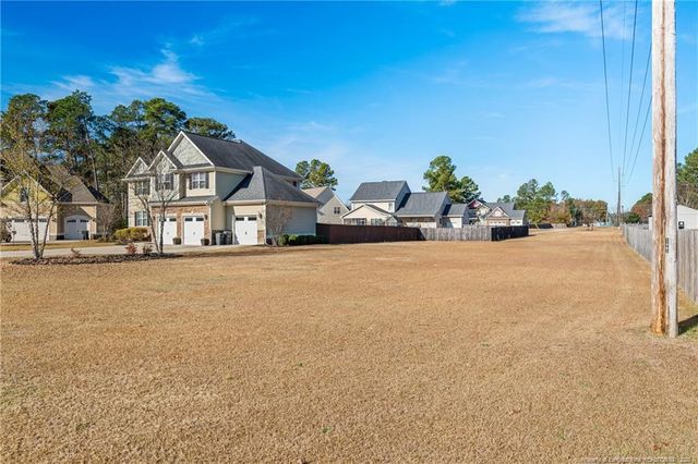 4116 Fallberry Drive, Fayetteville, NC 28306