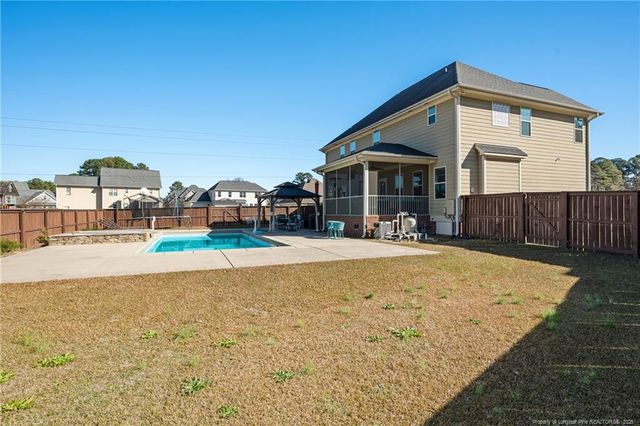 4116 Fallberry Drive, Fayetteville, NC 28306