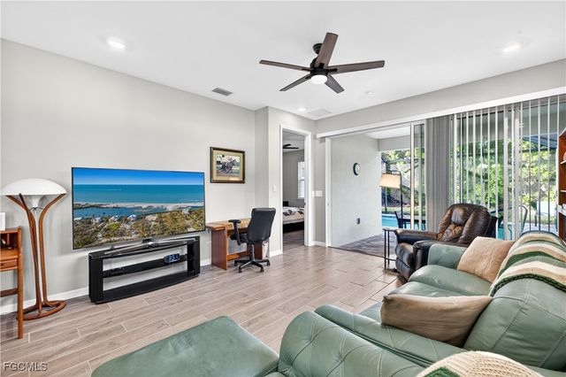 1127 S Town and River DR, Fort Myers, FL 33919