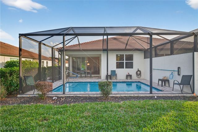 1127 S Town and River DR, Fort Myers, FL 33919