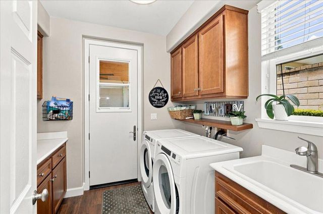 6752 Meriwether Court, Alta Loma, CA 91701
