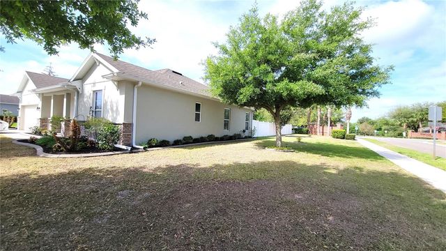 600 SUGAR RIDGE DR, Deland, FL 32720