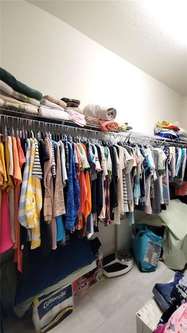 600 SUGAR RIDGE DR, Deland, FL 32720