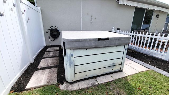 600 SUGAR RIDGE DR, Deland, FL 32720