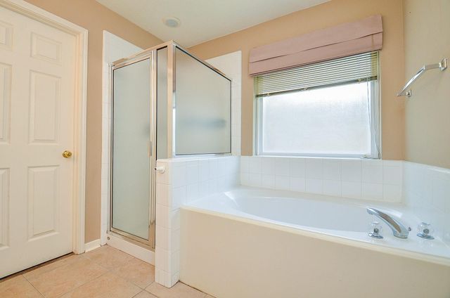 4521 W Columbary Drive, Rosenberg, TX 77471