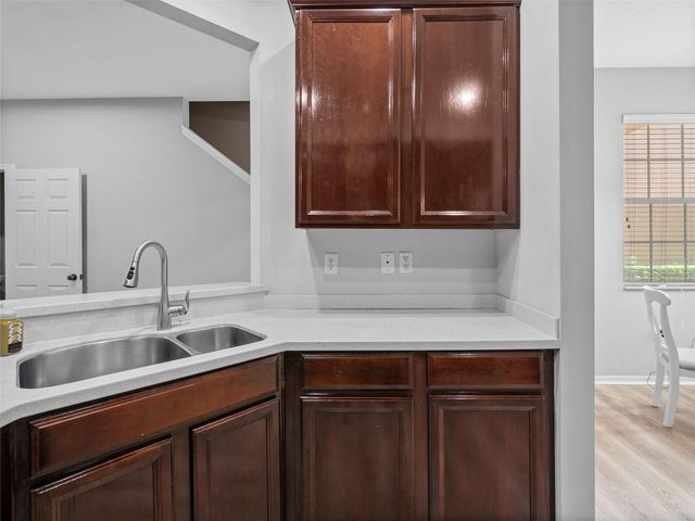3831 PARKRIDGE CIRCLE 1-104, Sarasota, FL 34243