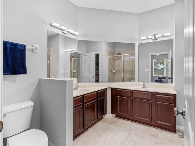 3831 PARKRIDGE CIRCLE 1-104, Sarasota, FL 34243