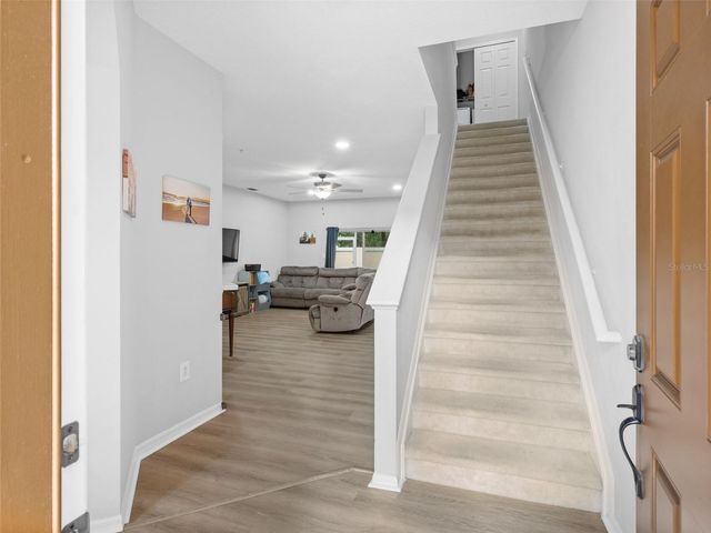 3831 PARKRIDGE CIRCLE 1-104, Sarasota, FL 34243