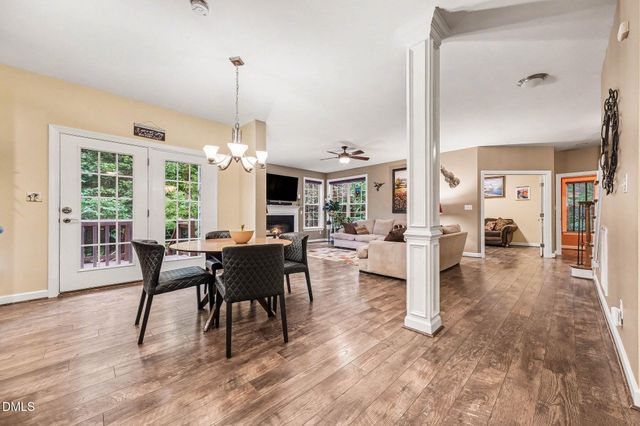 306 Woodlawn Drive, Hillsborough, NC 27278
