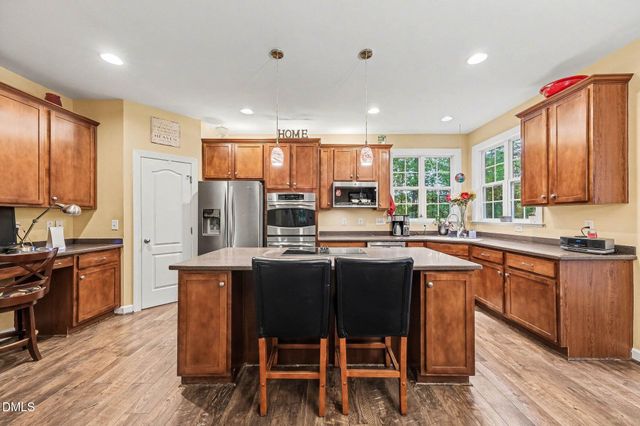 306 Woodlawn Drive, Hillsborough, NC 27278