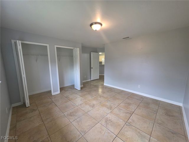 2502 Park RD, Lehigh Acres, FL 33971