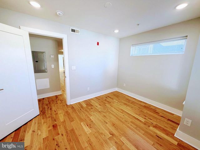 2812 CECIL B MOORE AVE, Philadelphia, PA 19121