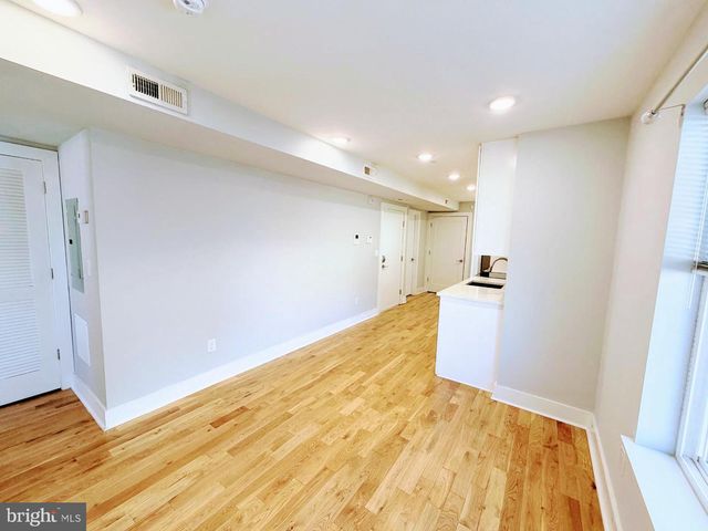 2812 CECIL B MOORE AVE, Philadelphia, PA 19121