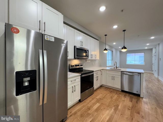 2812 CECIL B MOORE AVE, Philadelphia, PA 19121