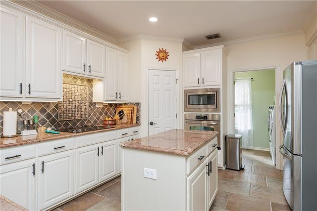 7501 Lourdes St, Corpus Christi, TX 78414