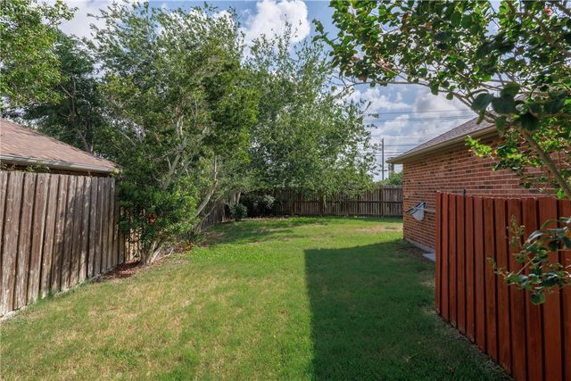 7501 Lourdes St, Corpus Christi, TX 78414