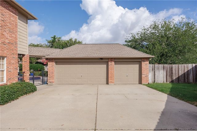 7501 Lourdes St, Corpus Christi, TX 78414