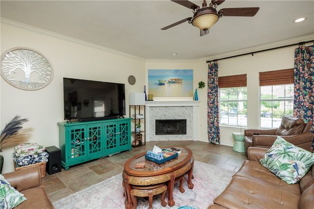 7501 Lourdes St, Corpus Christi, TX 78414