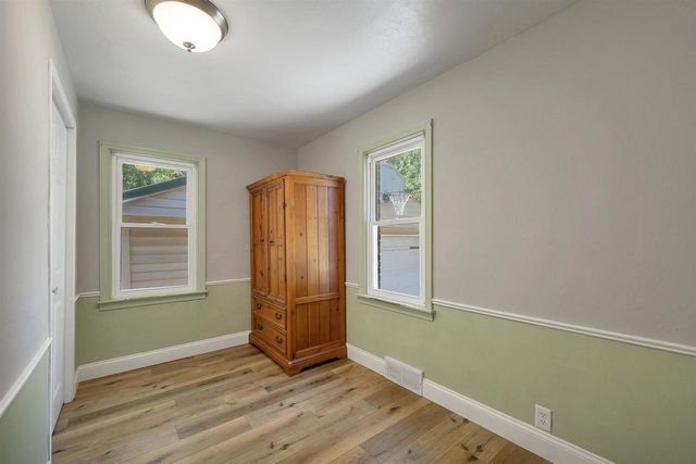 1016 S 7TH STREET, De Pere, WI 54115