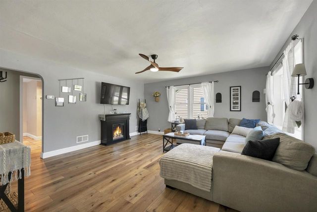 1016 S 7TH STREET, De Pere, WI 54115