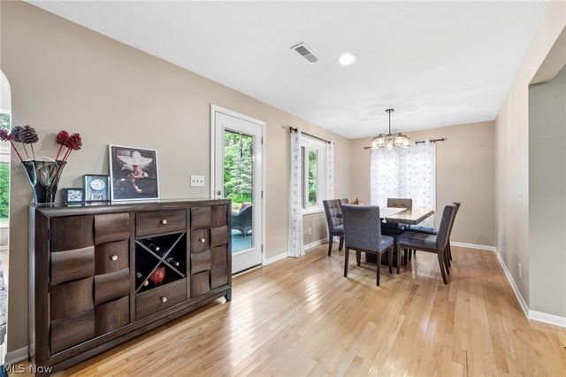 34995 Miles Road, Moreland Hills, OH 44022