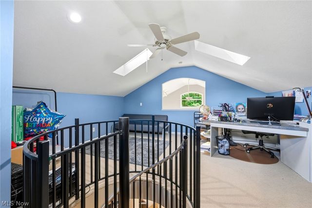34995 Miles Road, Moreland Hills, OH 44022