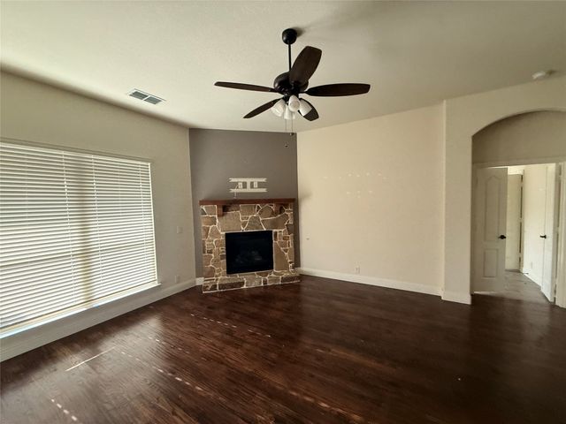 1079 Canterbury Lane, Forney, TX 75126