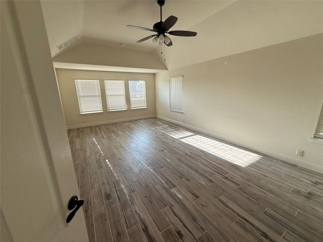1079 Canterbury Lane, Forney, TX 75126