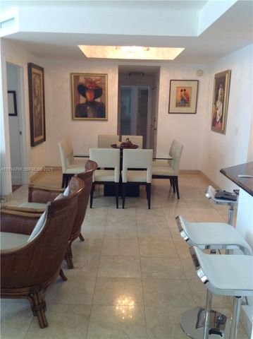 801 Brickell Key Blvd 1004, Miami, FL 33131