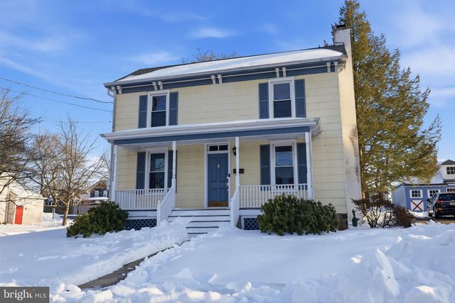 67 COLUMBIA AVE, Hopewell, NJ 08525