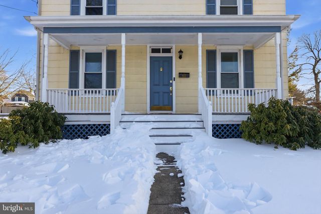 67 COLUMBIA AVE, Hopewell, NJ 08525