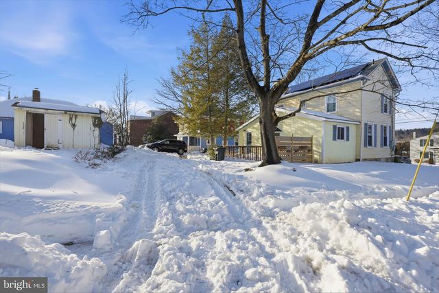 67 COLUMBIA AVE, Hopewell, NJ 08525