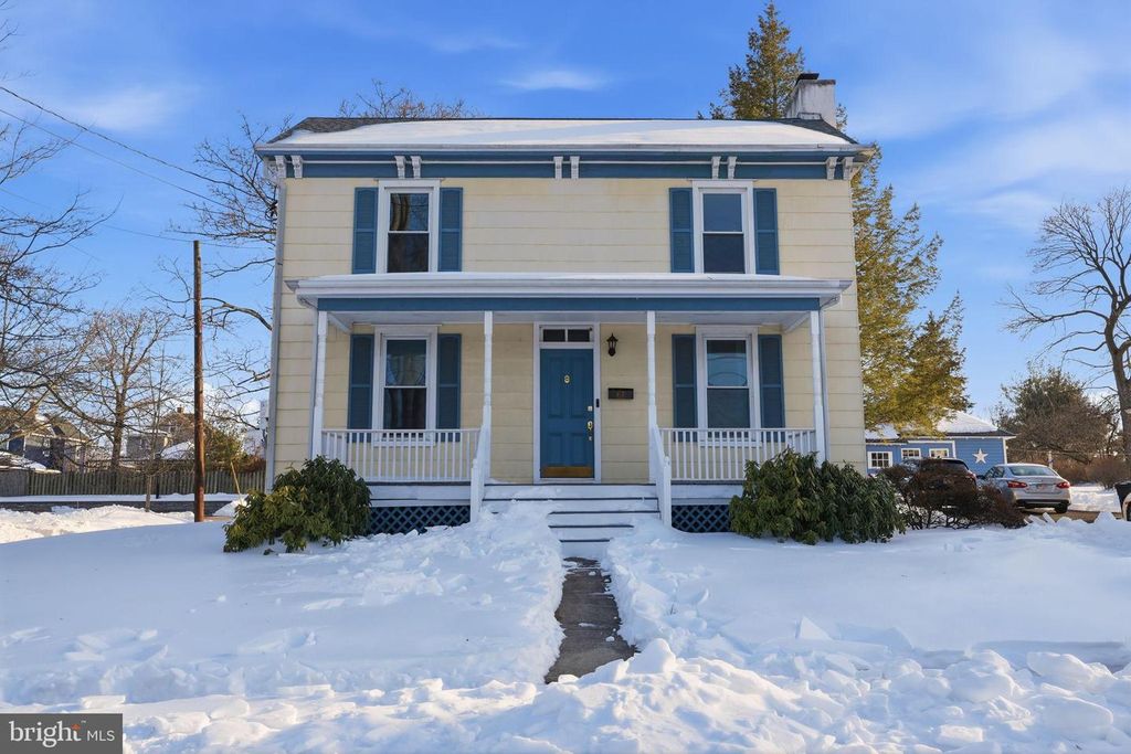 67 COLUMBIA AVE, Hopewell, NJ 08525