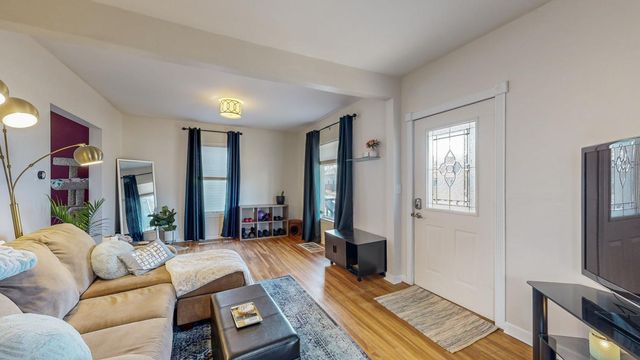 214 8th Avenue SE, Rochester, MN 55904