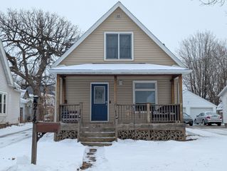 214 8th Avenue SE, Rochester, MN 55904