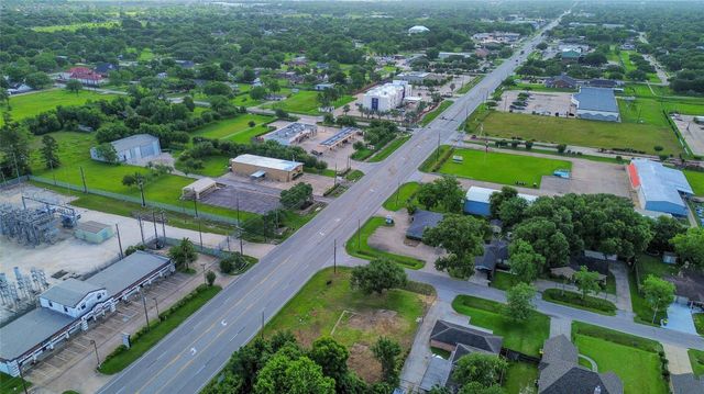 W Broadway Fm 518, Pearland, TX 77584