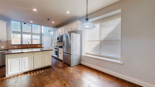 4400 Delaina Drive, Flower Mound, TX 75022
